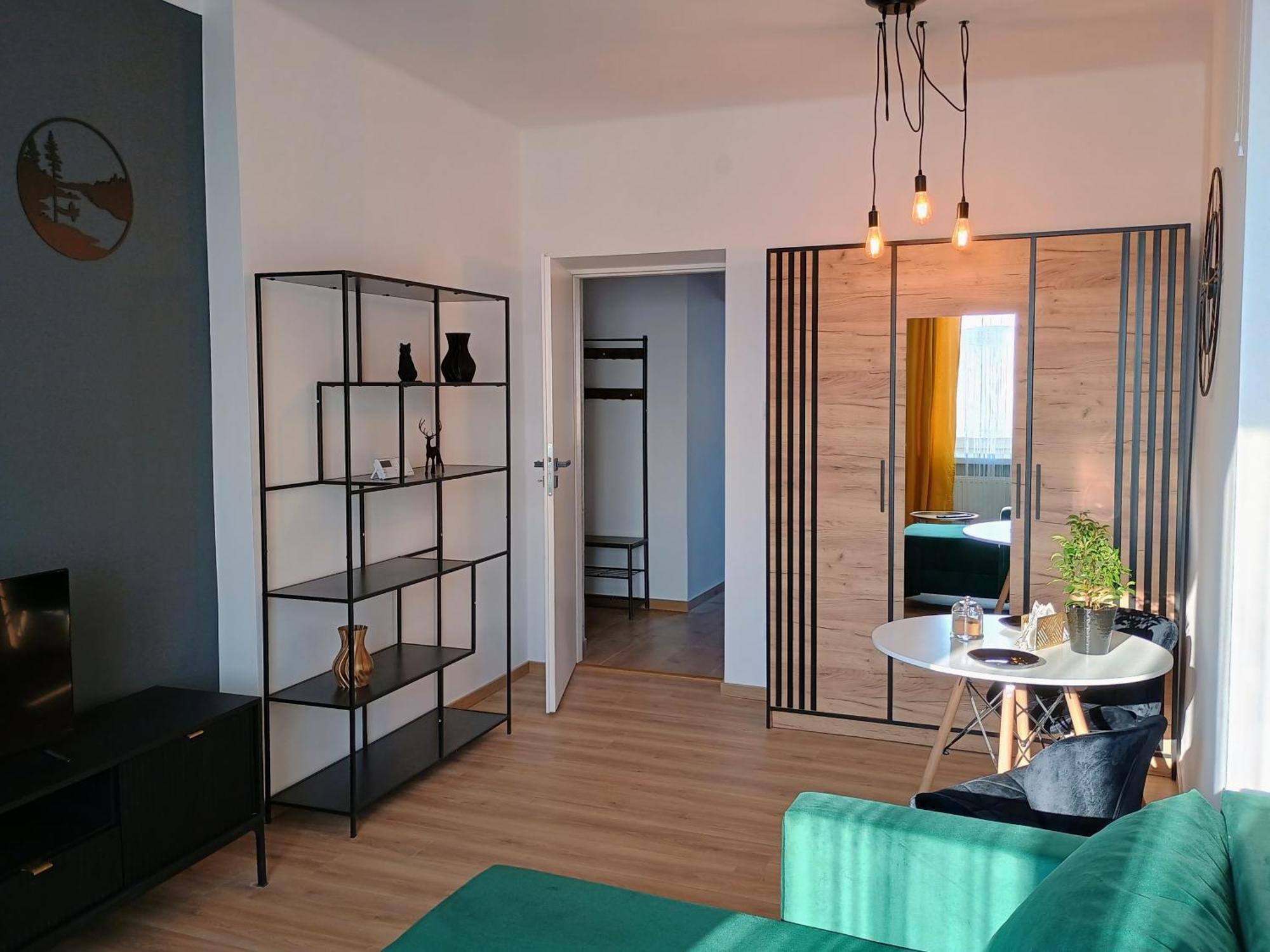 Apartament Em Кросно Экстерьер фото