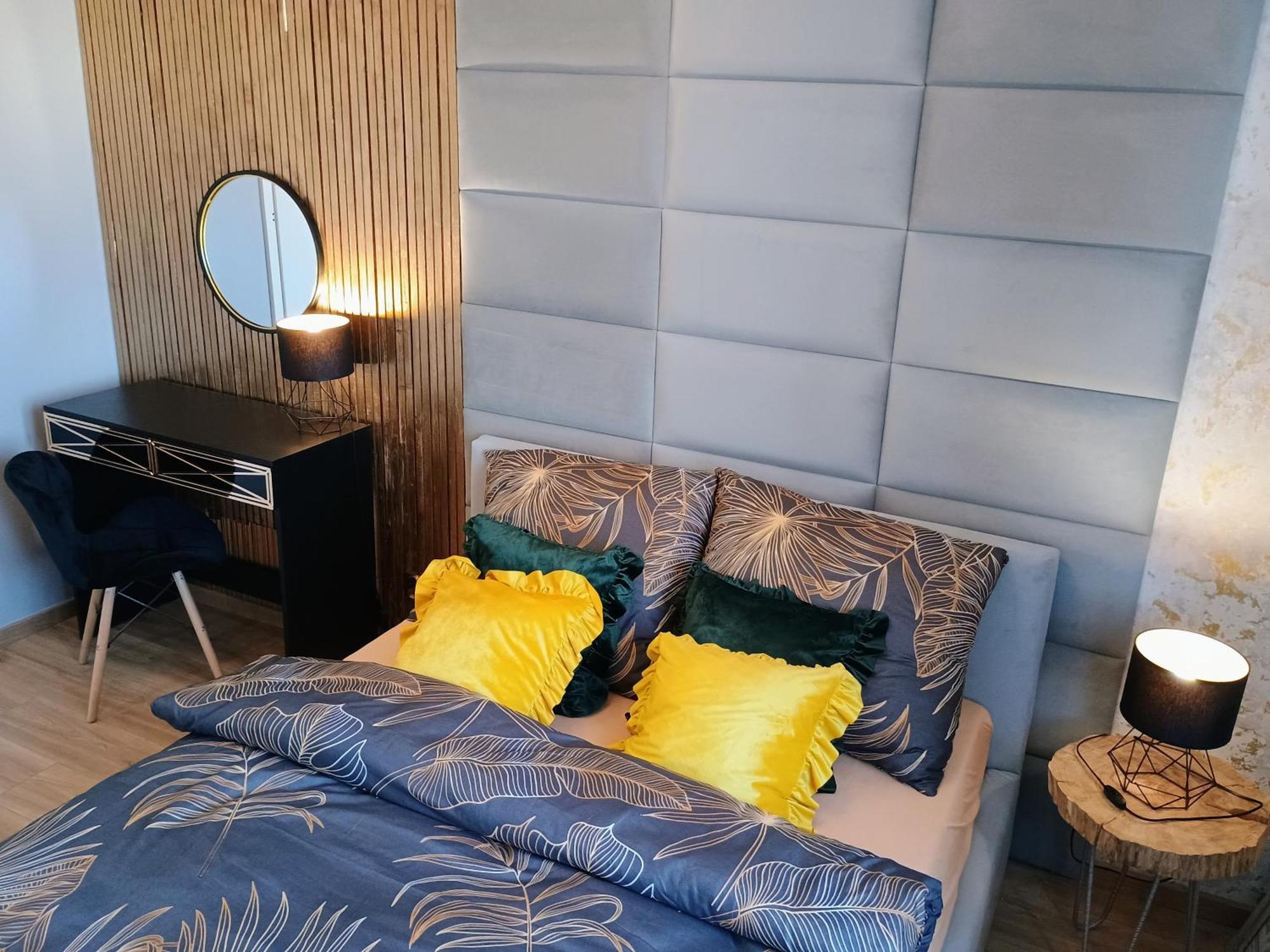 Apartament Em Кросно Экстерьер фото