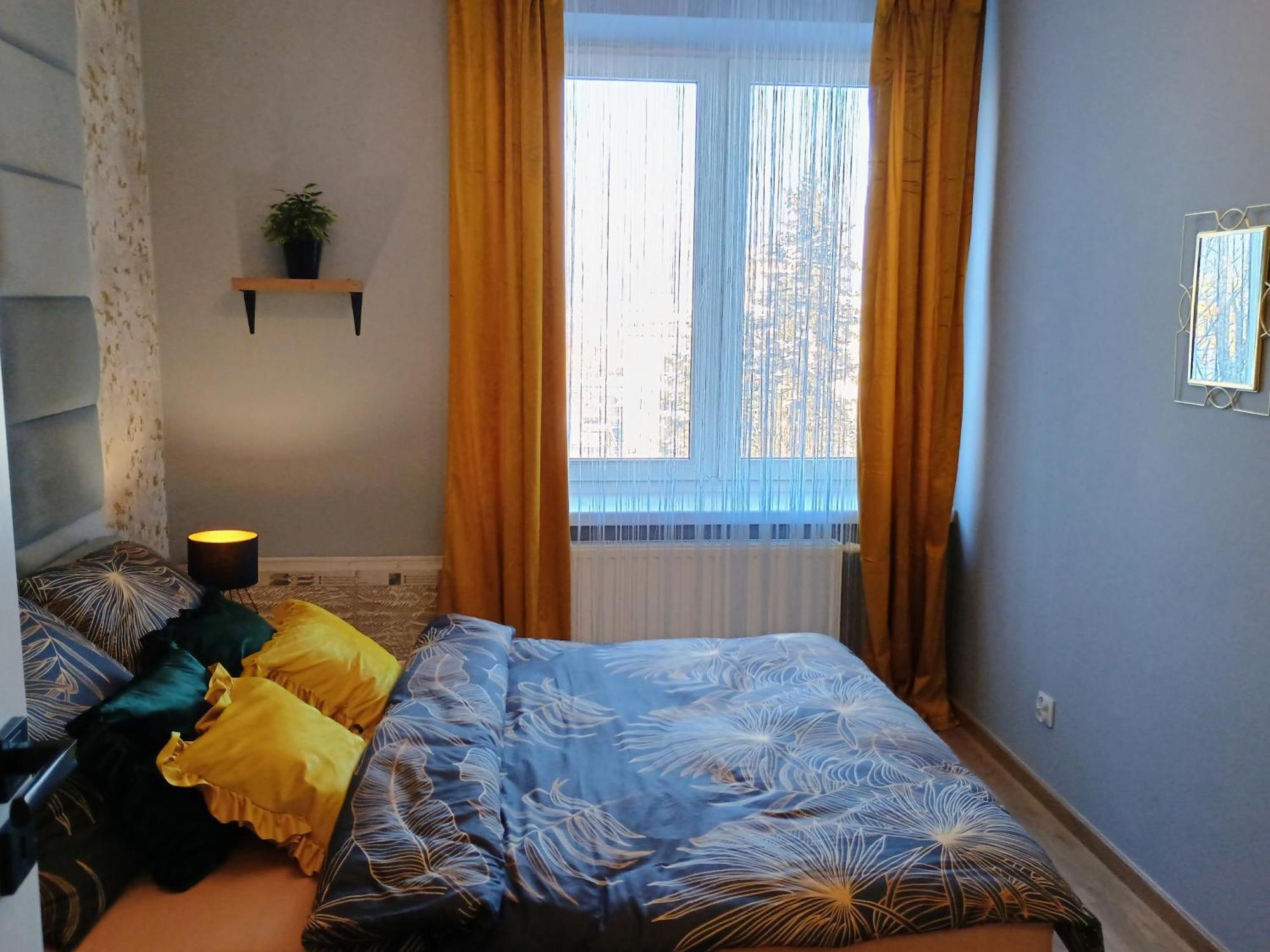 Apartament Em Кросно Экстерьер фото